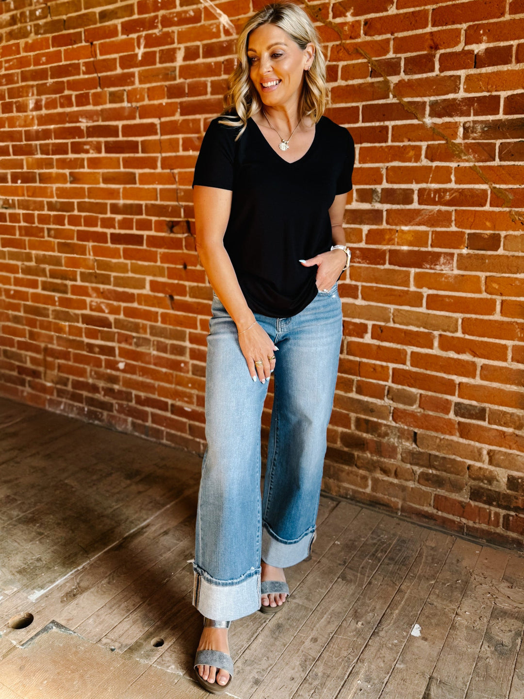 Tatiana V-Neck Tee, Black