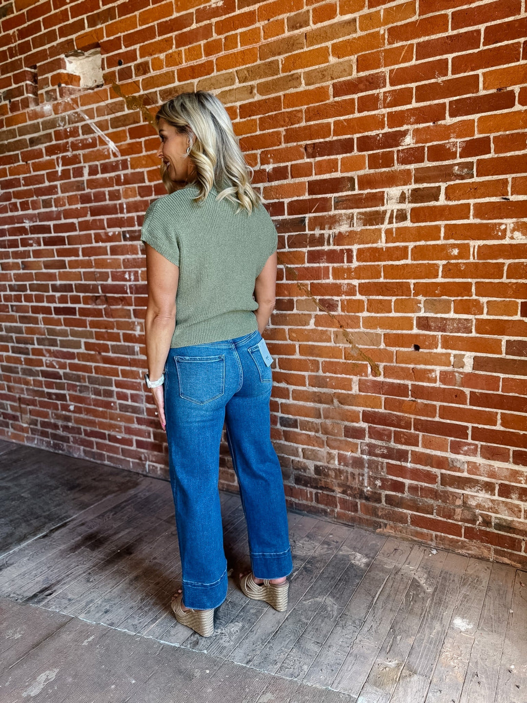 The Sweet Herb Ribbed Cap Sleeve Sweater, Dry Herb