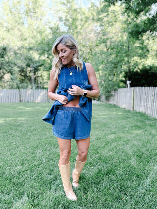 Throw-On and Go Elastic Waist Denim Shorts, Dark Wash