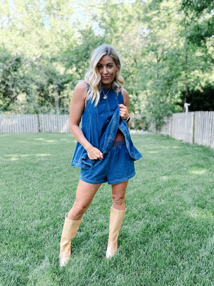 Throw-On and Go Elastic Waist Denim Shorts, Dark Wash
