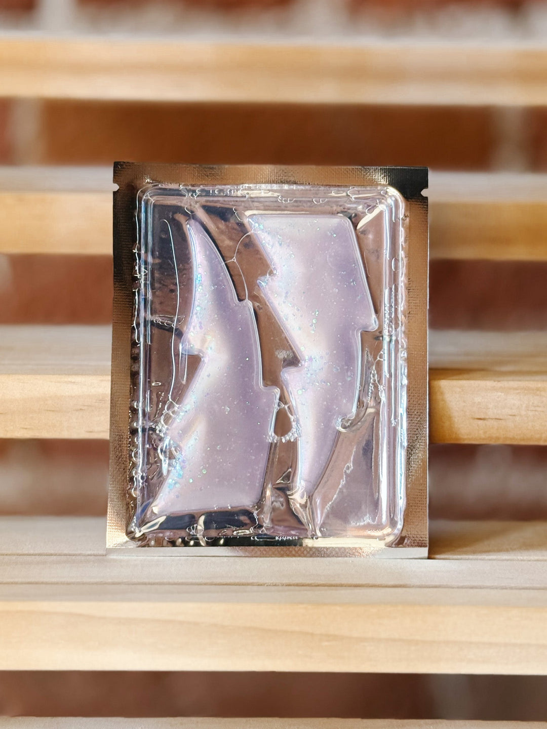 Thunder Kiss Under Eye Patches, Caffeine Rose