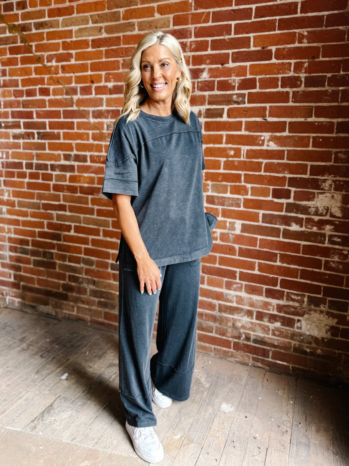 Vintage Vibe Mineral Wash Tee, Black