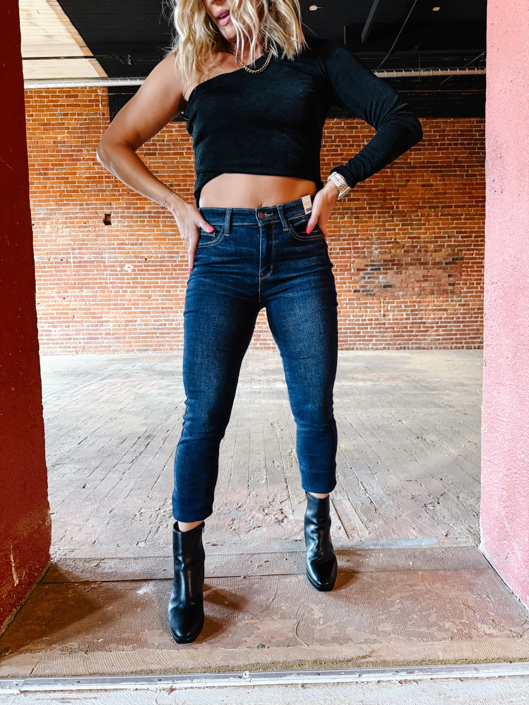 Walk the Walk High Rise Skinny Jeans, Dark Wash