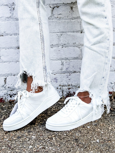 Alta Sneaker, White